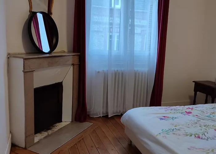 Entier - Centre - 67 Vanessa *