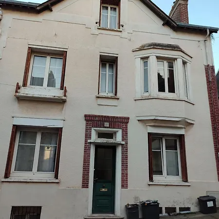 Entier - Centre - 67 Vanessa Fécamp